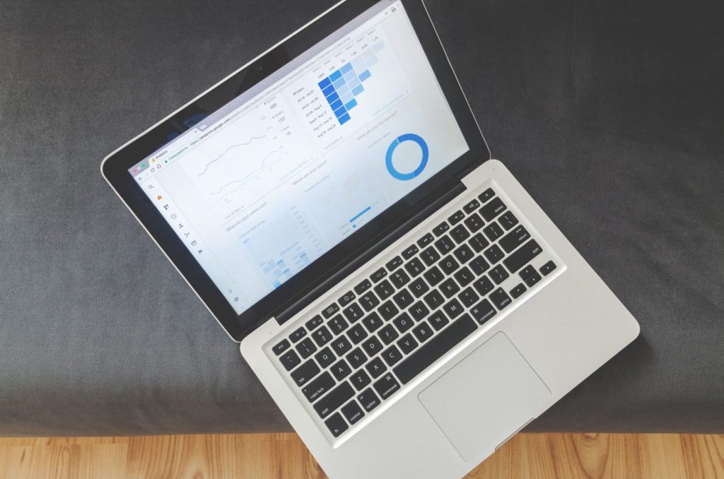 Heap ou Mixpanel : comparatif neutre pour l’analyse produit