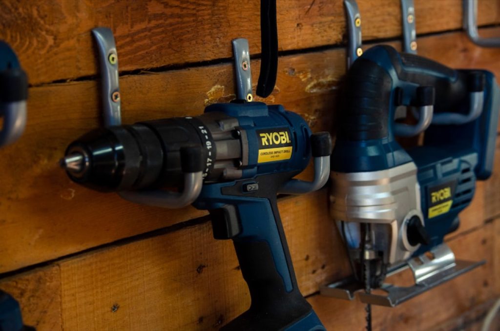 Guide synthétique : perceuses DeWalt et usages recommandés