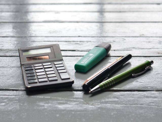 Optimisez vos dépenses de déplacement grâce à des outils de comparaison de prix